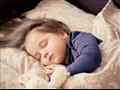 قلة النوم تؤثر على دماغ الطفل.. نصائح لتعويد ابنك 