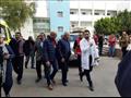 محافظ السويس ومدير الصحة ونائب مدير المستشفى خلال تفقد المستشفى 