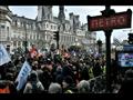 متظاهرون في باريس ضد إصلاحات نظام التقاعد الفرنسي