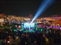 هشام عباس يحتفل بالعام الجديد في كايرو فستيفال مول