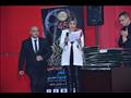 حفيد شفيق نور الدين يتسلم تكريمه من مهرجان جمعية الفيلم (7)