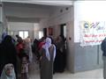 فحص وعلاج 250 مواطنًا بقافلة طبية لقري غرب الموهوب بواحة الداخلة في الوادي الجديد (8)