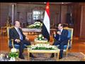الرئيس السيسي يلتقي رئيس العراق