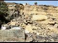 انهيار صخرة جديدة بمنشأة ناصر (9)