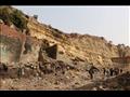 انهيار صخرة جديدة بمنشأة ناصر (2)