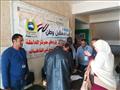بالصور.. فحص وعلاج 177  مواطنا  في قافلة جانية بقرية القصر بواحة الداخلة بالوادي الجديد (16)