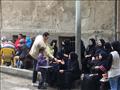 أهالي ضحايا محطة مصر أمام مشرحة زينهم (2)
