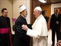 البابا فرنسيس و الدكتور أحمد الطيب