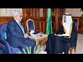 ملك السعودية و رئيس فلسطين