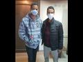 الصديقان عبد الله أبو المجد و محمود عبد الله قبل إجراء الجراحة