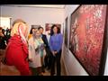 رئيسة قومي المرأة تفتتح معرض بعيونهن للفنون التشكيلية (5)