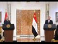 السيسي خلال المؤتمر الصحفي مع رئيس وزراء العراق (3)