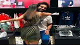 محمد صلاح مع فتاة هندية