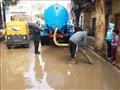 أعمال شفط مياه الأمطار من الشوارع والميادين (2)