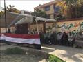 مواطنون يدلون بأصواتهم بمدرسة مصطفى كامل الإعدادية بالنزهة (6)