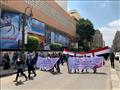 مسيرة داعمة للتعديلات الدستورية أمام وزارة التعليم العالي (1)