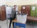 طوابير الناخبين أمام اللجان للمشاركة في الاستفتاء بشمال سيناء (8)