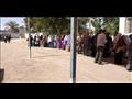 إقبال المواطنين على صناديق الاستفتاء في الوادي الج