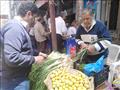 عم أحمد - يبيع البصل والليمون بالإسكندرية في انتظار عودة معاشه المنقطع (8)