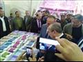 محافظ كفر الشيخ يفتتح معرض دسوق للكتاب  (7)