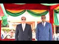 السيسي ورئيس غينيا (1)