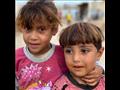 شذا حسون أثناء زيارة اللاجئين في العراق (6)