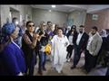 نجوم الفن في زيارة لمستشفى أبو الريش (5)