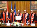 جامعة بوخارست تمنح درجة الدكتوراه الفخرية للرئيس ا