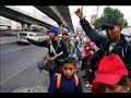 عبور المهاجرين أراضي المكسيك لطلب اللجوء في الولاي