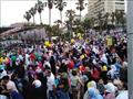الآلاف يؤدون صلاة عيد الفطر في ساحات الإسكندرية (6)