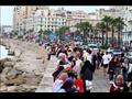أهالي الأسكندرية يحتفلون بالعيد  (7)