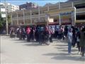 طلاب الثانوية العامة يتجمعون أمام اللجان في كفر الشيخ (5)