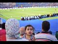 مصريون يشجعون الجزائر باستاد السويس