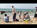 هروب جماعي للمواطنين للشواطئ بسبب موجة الحر (6)