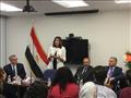 وزيرة الهجرة تلتقي أساتذة جامعة وطلاب مصريين بالمركز الثقافي في مونتريال   (5)