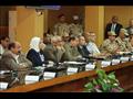 محافظ كفر الشيخ وقائد الدفاع الشعبي يستعرضان مشروع صقر 48 (15)