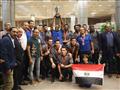 وصول بعثة منتخب شباب كرة اليد الي مطار القاهرة (7)