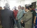 رئيس جامعة الأزهر يتفقد مستشفى الحسين (3)