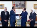  لقاء السيسي ومدير الصحة العالمية (5)