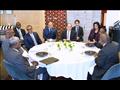الرئيس السيسي يعقد جلسة مباحثات مع الزعماء الأفارقة على هامش قمة الدول السبع (4)