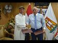 محافظ الوادى الجديد يوقع بروتوكول لتنفيذ مشروع زرا
