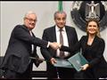 خلال توقيع اتفاقية إنشاء 10 صوامع رأسية بين مصر وإيطاليا (2)