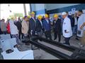 وزير النقل وسفير المجر يتابعان خطوط إنتاج تصنيع عربات السكة الحديد (18)