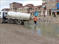 أحياء الإسكندرية تواصل كسح مياه الأمطار 