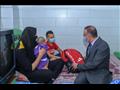 محافظ الإسكندرية يزور مجمع الهلال الأحمر المصري لدعم الأطفال مرضى السر