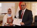 نائب وزير الصحة يشارك في مبادرة فتيات في أدوار قيا