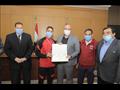محافظ بني سويف يُكرم طلائع أولمبياد الطفل المصري