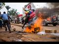  اعمال شغب في كمبالا بين الشرطة الأوغندية وانصار ا
