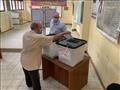 لجنة مدرسة التوفيقية بشبرا تستقبل الناخبين في أول أيام المرحلة الثانية