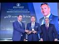 الاتحاد الدولي للمصرفيين العرب يمنح اتحاد بنوك مصر